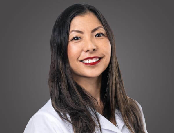 Orthopedic Surgeon specialist, Doctor Richelle Takemoto, Community Memorial Hospital